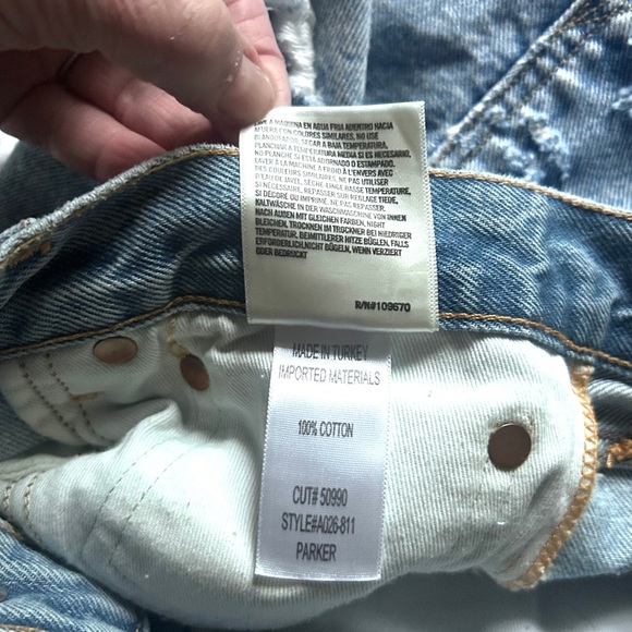 Agolde Jaden Fray Hem Button Fly Denim Shorts Women 30 - Picture 11 of 14